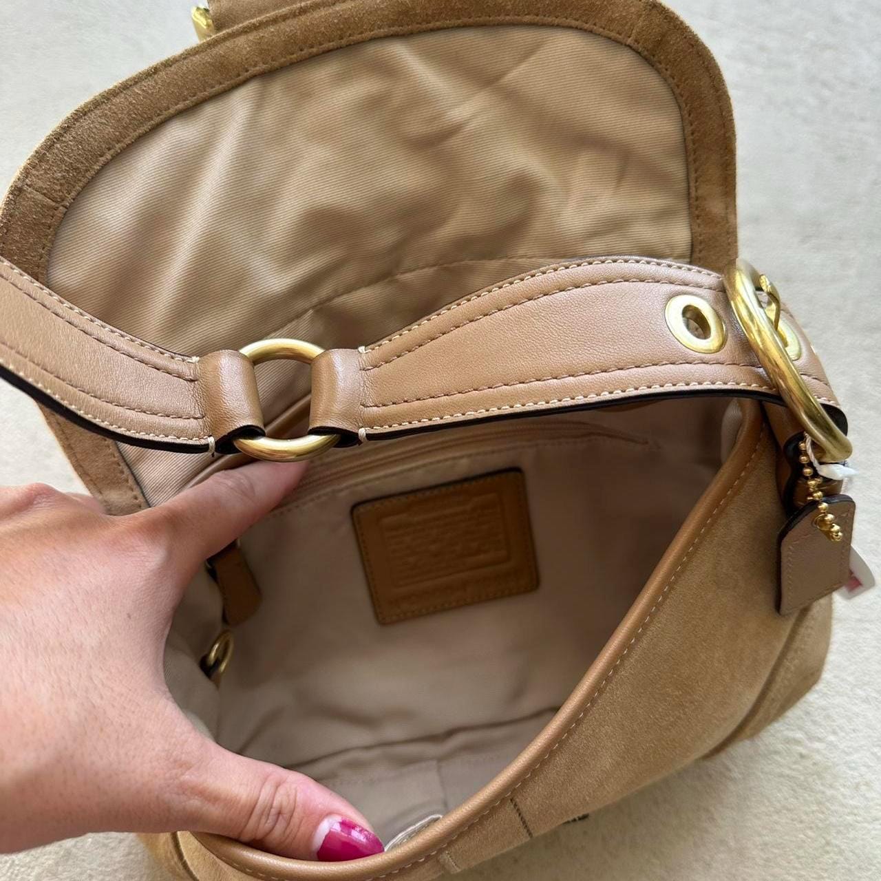 Vintage Y2K Coach Tan Suede Mini Soho Shoulder Bag 👜✨