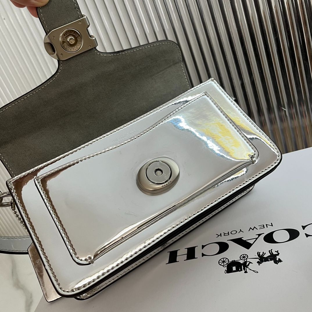 COACH Tabby Shoulder Bag 20 CM539 – Silver Metallic Leather