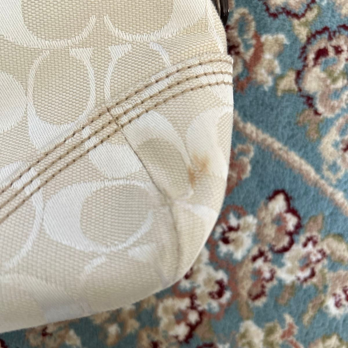 Vintage Coach Soho Shoulder Bag – White Leather 🤍