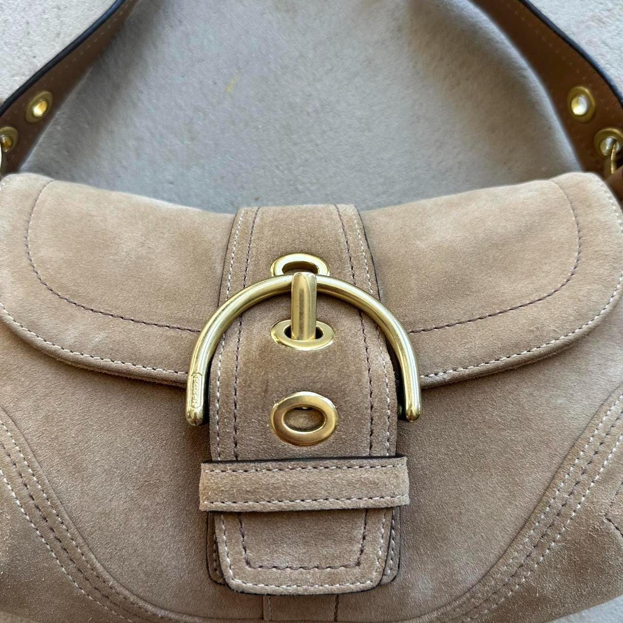 Vintage Y2K Coach Tan Suede Mini Soho Shoulder Bag 👜✨