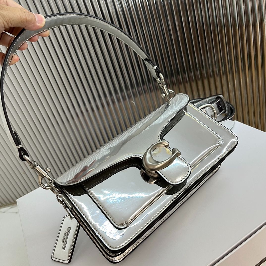 COACH Tabby Shoulder Bag 20 CM539 – Silver Metallic Leather