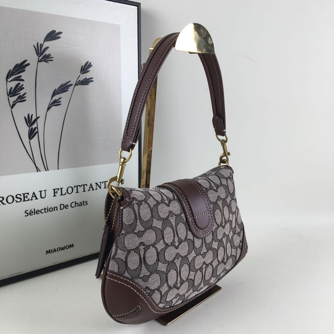 Coach Soho Shoulder Bag – Signature Jacquard CJ814 🤎👜