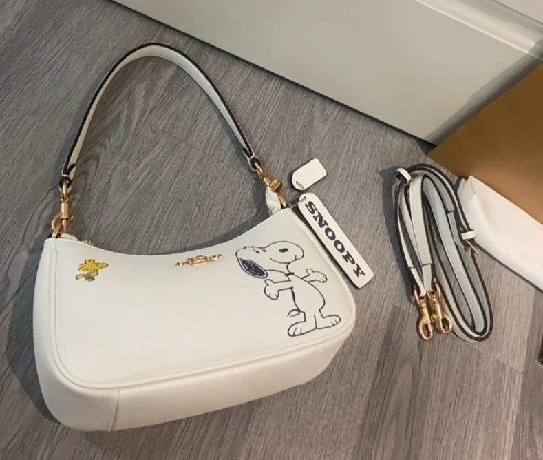 Coach x Peanuts CBJ76 Shoulder Bag Brown & Snoopy Edition 👜💫