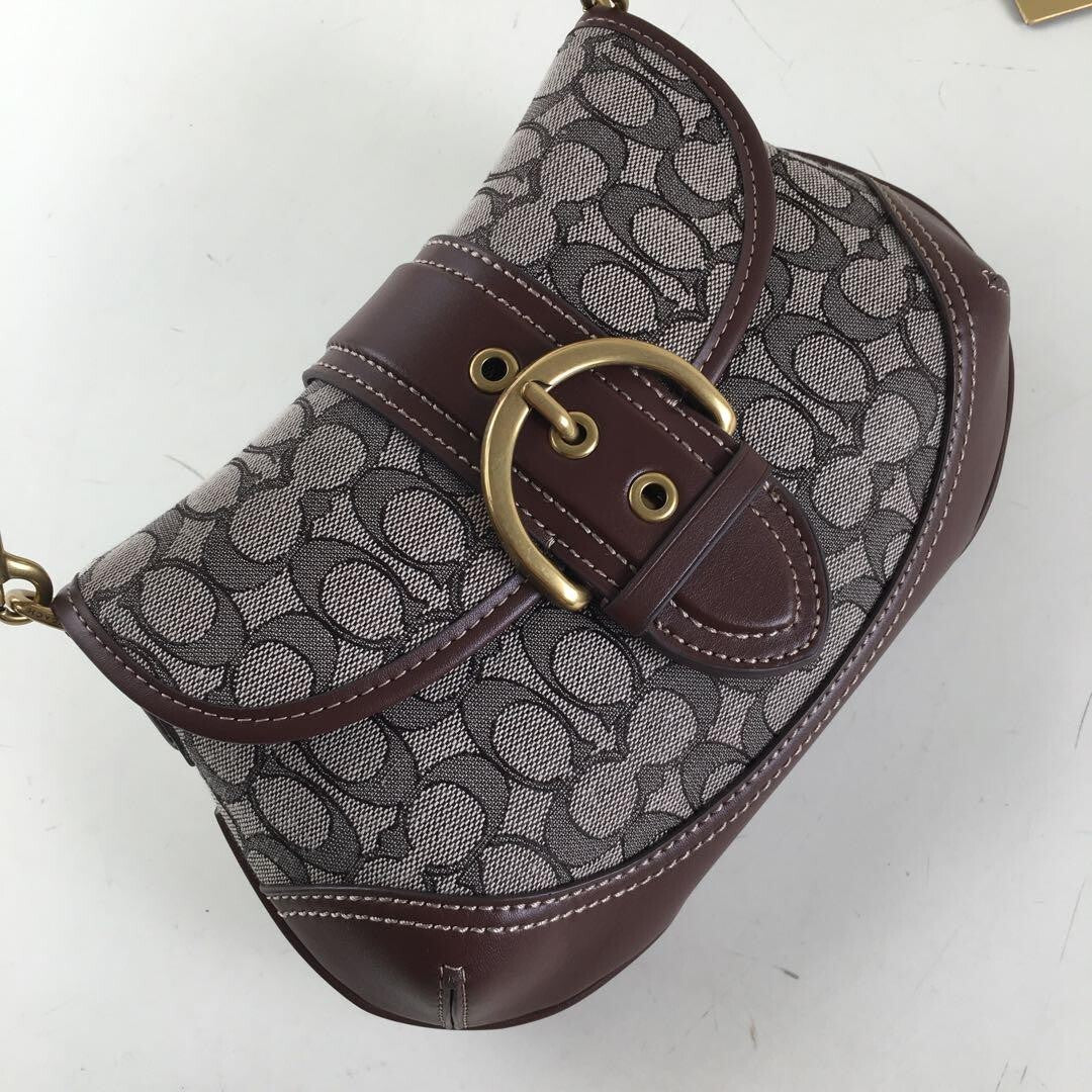 Coach Soho Shoulder Bag – Signature Jacquard CJ814 🤎👜