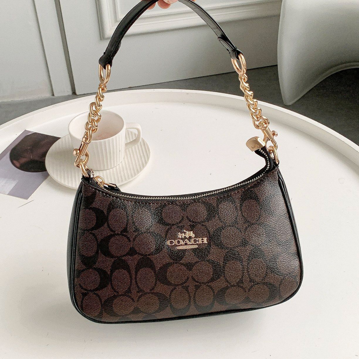 COACH Teri Shoulder Bag CA548 in Signature Canvas Brown