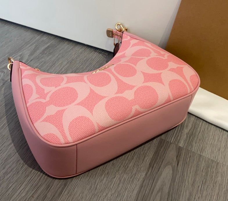 Coach Teri Hobo Bag – Powder Pink Canvas & Leather 🌸