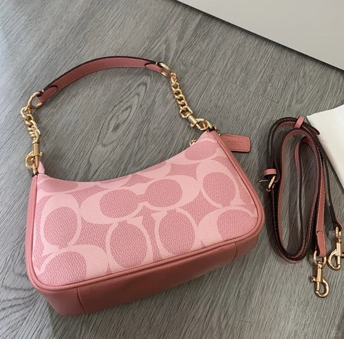 COACH Teri Shoulder Bag in Signature Canvas - Powder Pink 👜